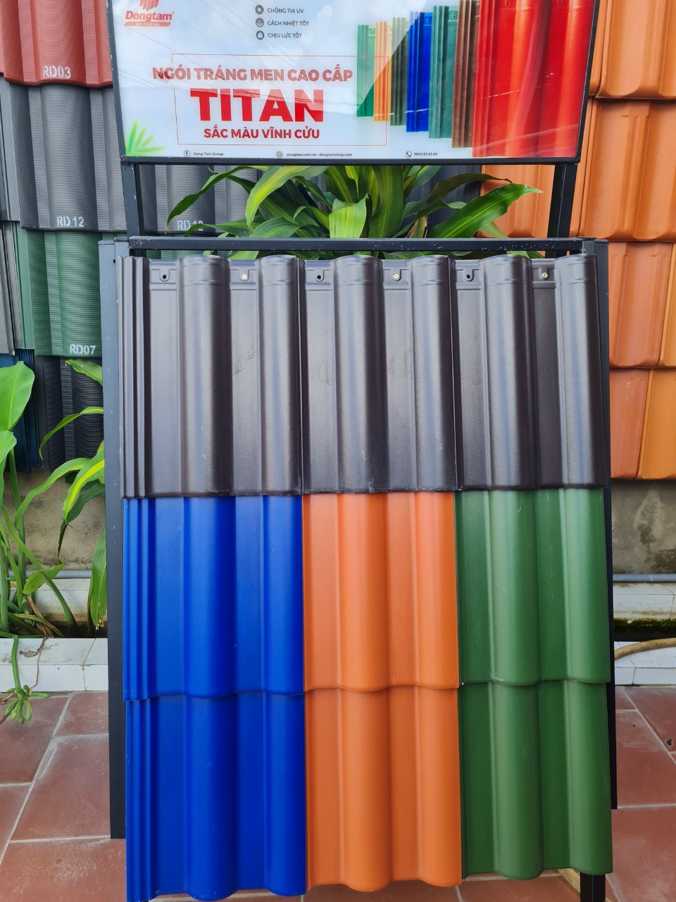 Ng&oacute;i men Đồng T&acirc;m