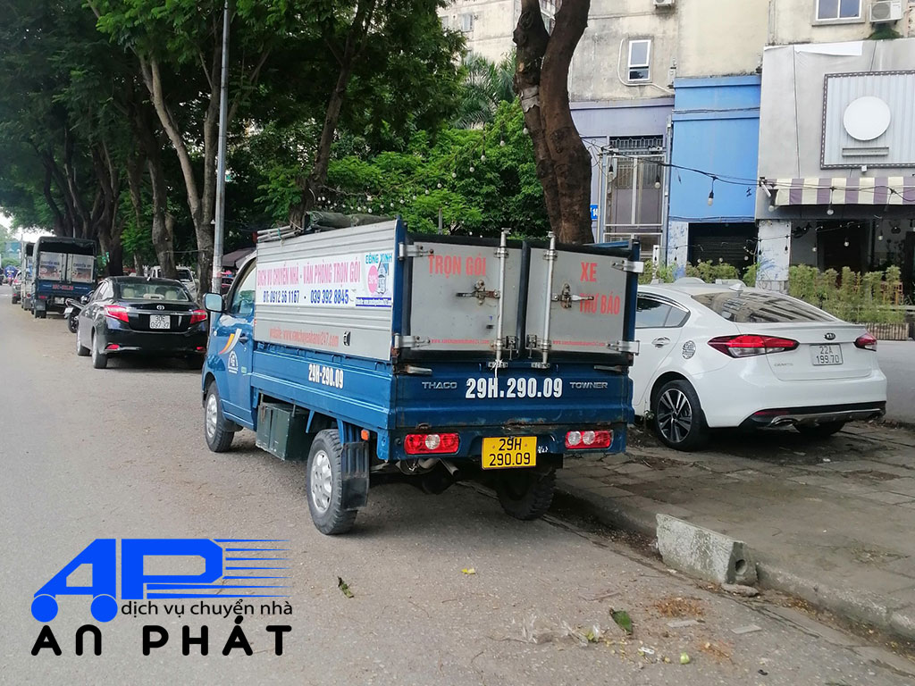 Cho thu&ecirc; xe tải chở h&agrave;ng quận T&acirc;y Hồ