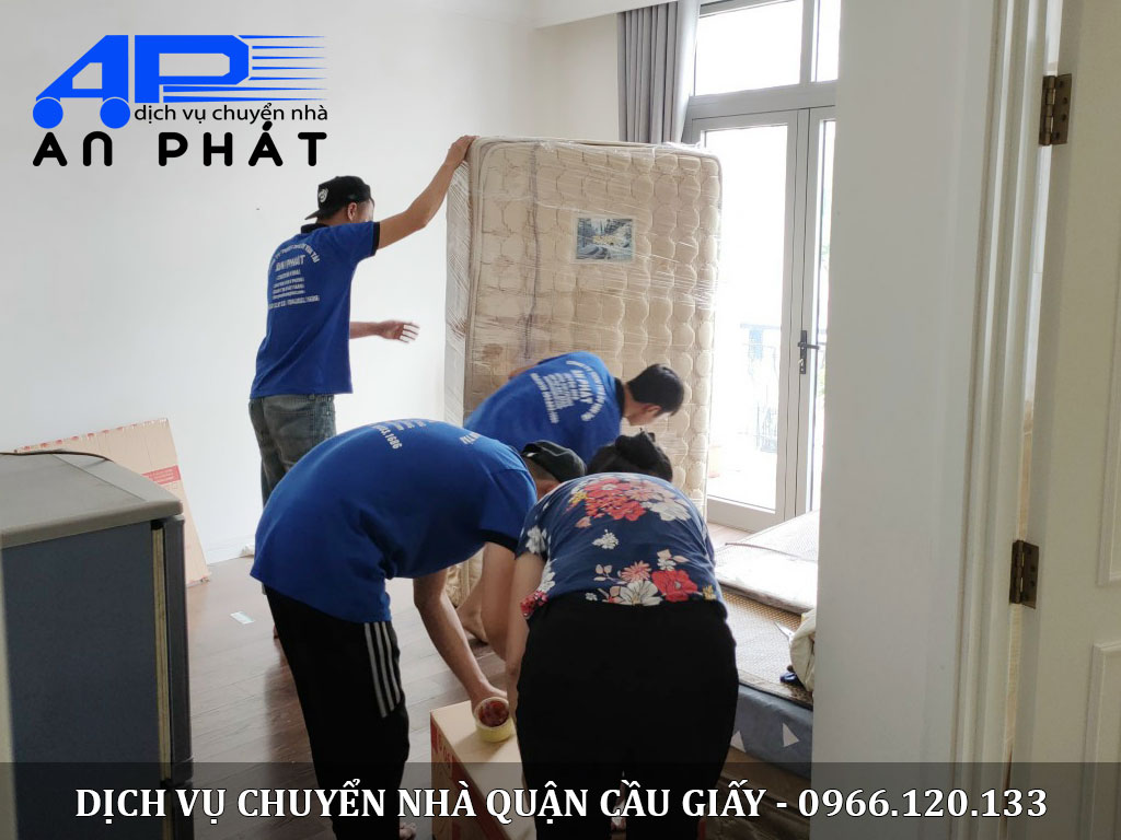 Dịch vụ chuyển nh&agrave; quận Cầu Giấy