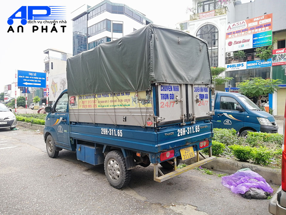 Taxi tải chở h&agrave;ng quận H&agrave; Đ&ocirc;ng