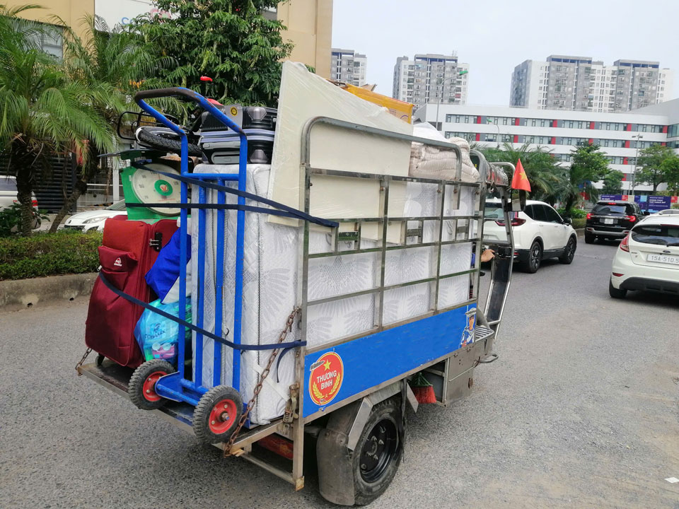 Xe ba g&aacute;c gần đ&acirc;y